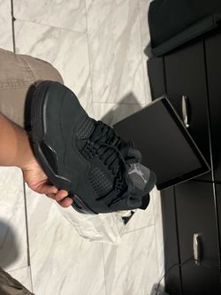 Black Cats Jordan 4