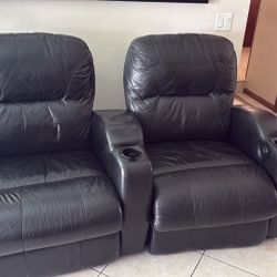 Reclinable Couches 