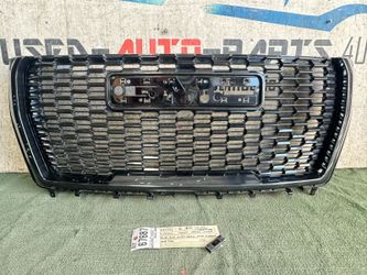 rockchips 2021 - 2024 GMC YUKON DENALI ULTIMATE GRILLE OEM AY67687 w/camerahole