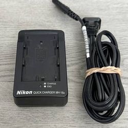 Nikon Quick Charger MH-18a, For EN-EL3, EN-EL3a and EN-EL3e Batteries 