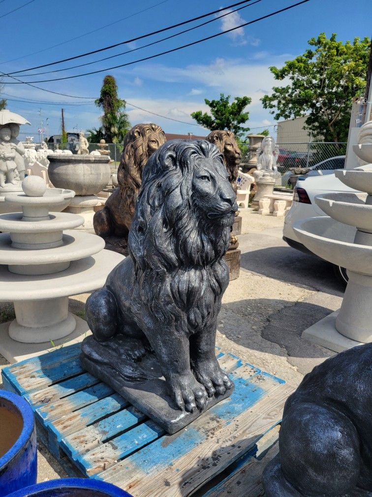 Concrete Lion