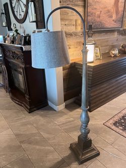 Floor Reading Lamp