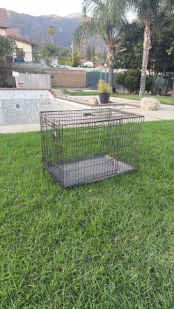 Dog crate