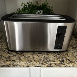 4 Slot Stainless Steel Extra Wide Toaster