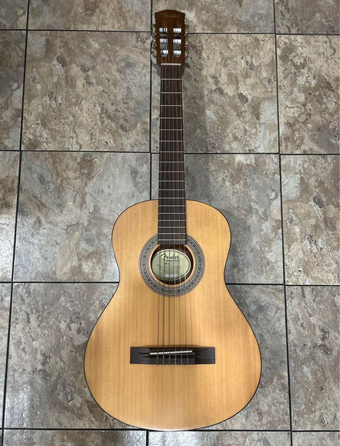 Fender MC-1 Parlor Kids Guitar