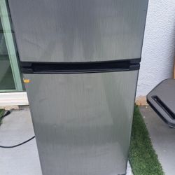 Refrigeradora 