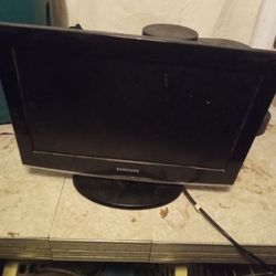  Samsung Flat Screen TV For Sale 