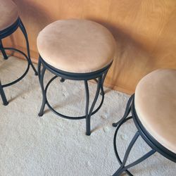 Counter Swivel Stools (5)