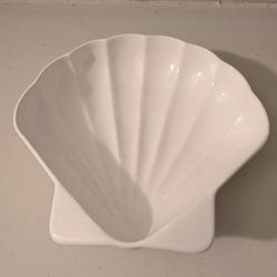 Shell Serving Bowl
