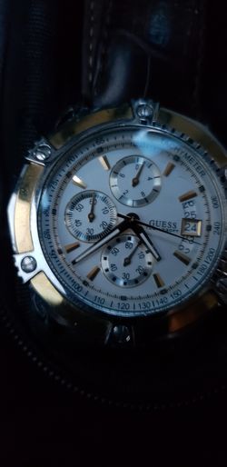 Guess watch Timex. Geoffrey Beene