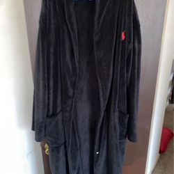 RAUPH LAUREN POLO ROBE BARELY USED