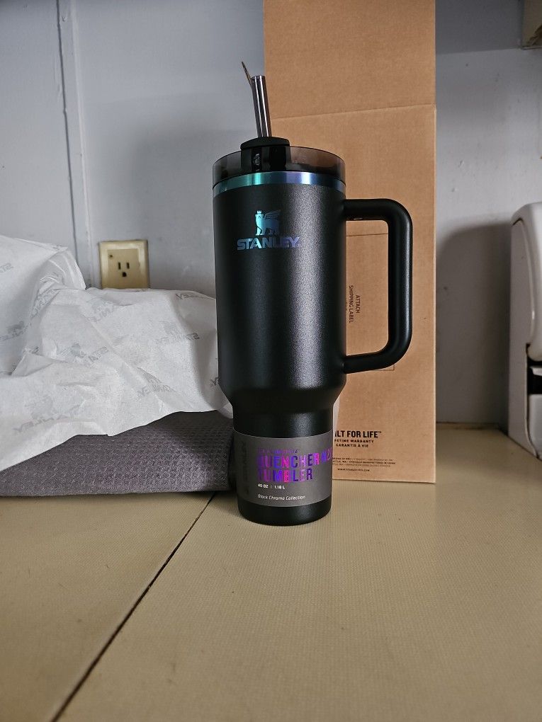 Stanley Black Chroma