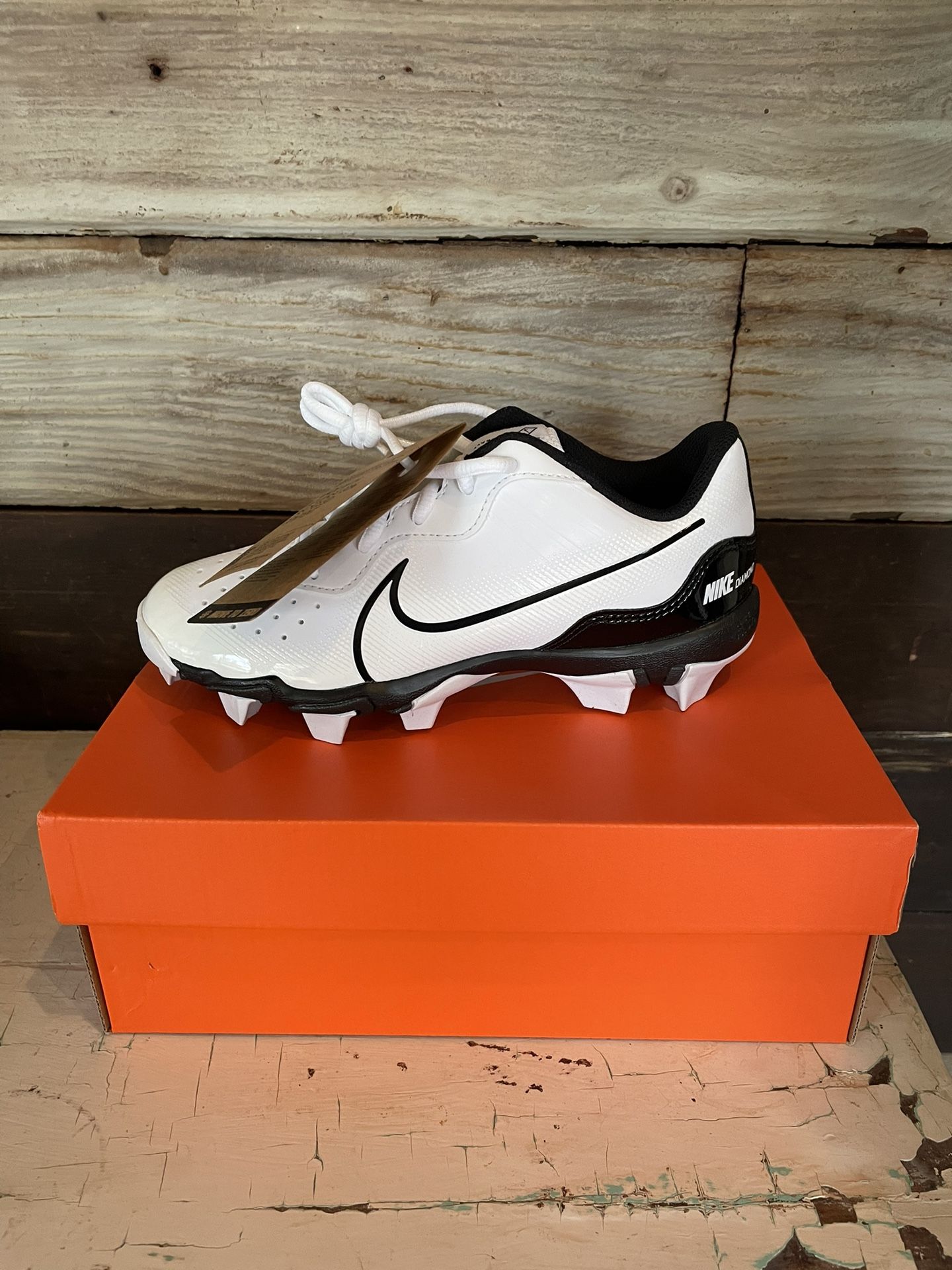 Boys Cleat LEFT SHOE ONLY