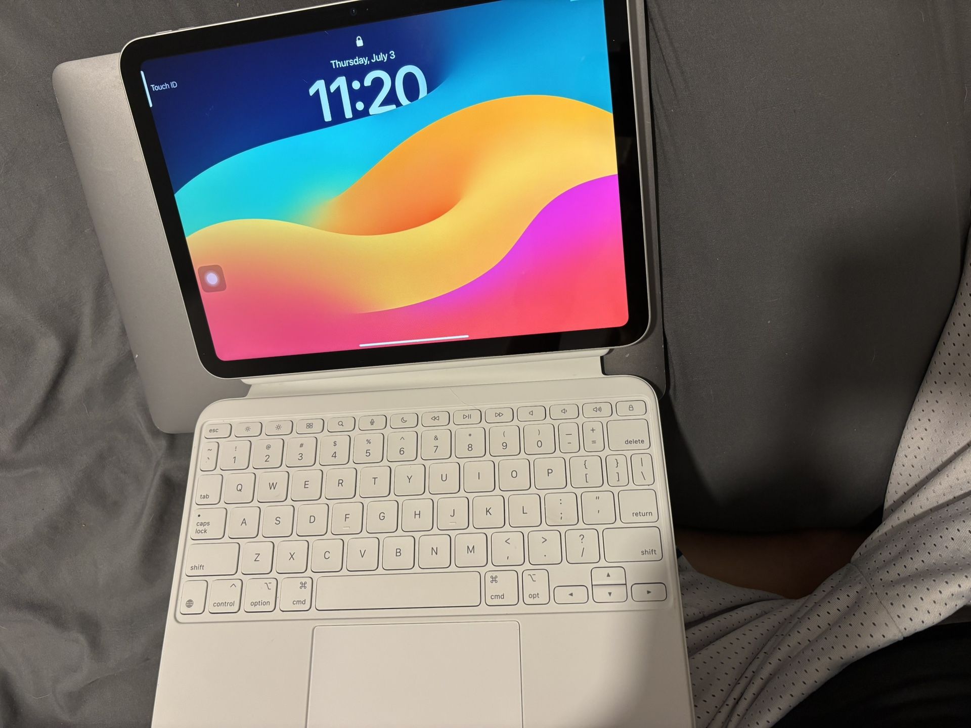 10th Gen iPad & M1 MacBook Air 13"