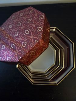 Nesting gift boxes  - new