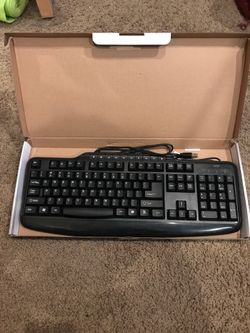 Staples wired keyboard