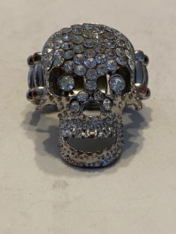 SKULL RING