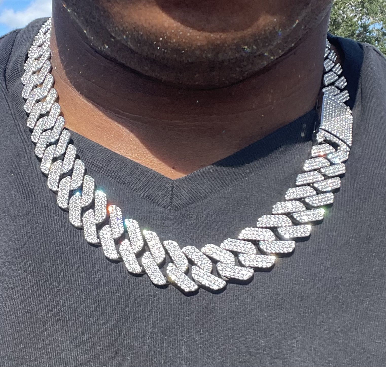 Iced Out Miami Cuban Link Chain 20mm 22”