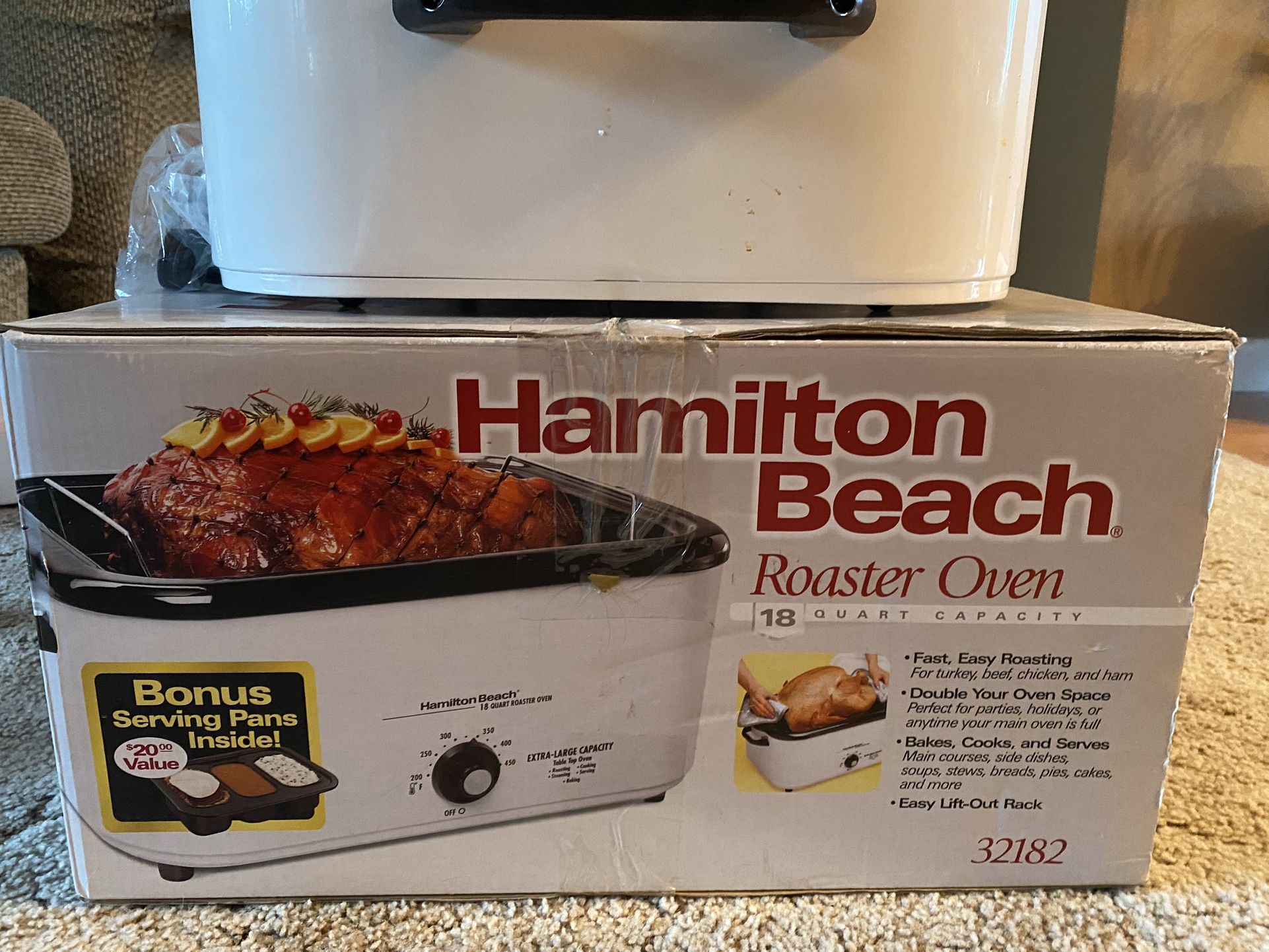 New Hamilton Beach 28 Lb Turkey Roaster Oven 22 Quart Capacity for Sale in  Peoria, AZ - OfferUp