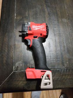 Milwaukee impact wrench 3/8 m18