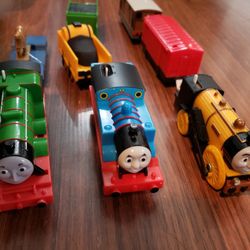 2012 Thomas The Train And Friends Trackmaster Motorized