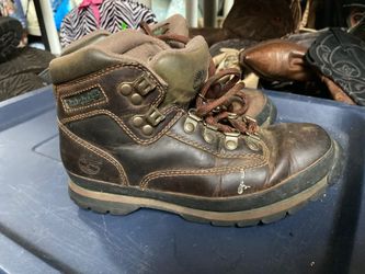 Old school timberlands size 6 half