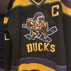 Mighty Ducks Hockey Jersey Conway #96