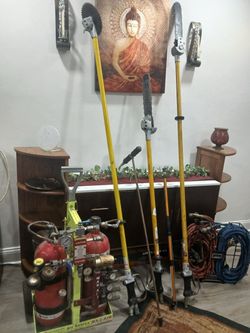 Pole Saw and Pruner Tool Lot with Air System