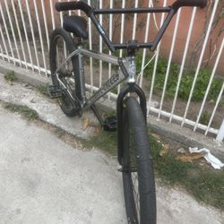 Throne 29er 