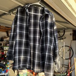 SHEIN Black White Plaid Flannel Shirt Medium
