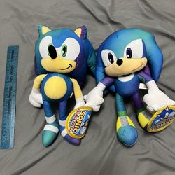 Sonic And Knuckles Plushes