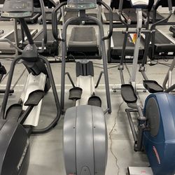 Precor EFX 5.17i Elliptical Trainer - Adjustable Ramp - Ellipticals For Home Gym