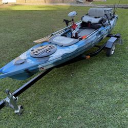 13 Foot Kayak W/Trailor