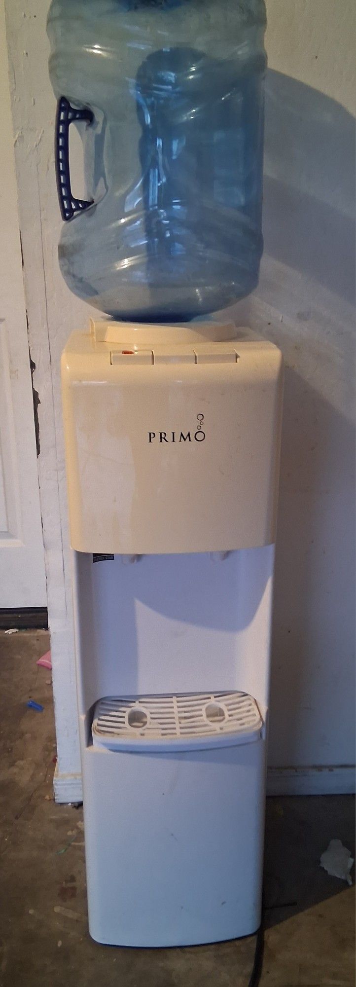 Water Dispenser