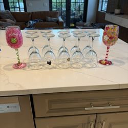  Set of 8 Clear Wine Glasses + 2 Fun Decorative Wine Glasses (10 total)