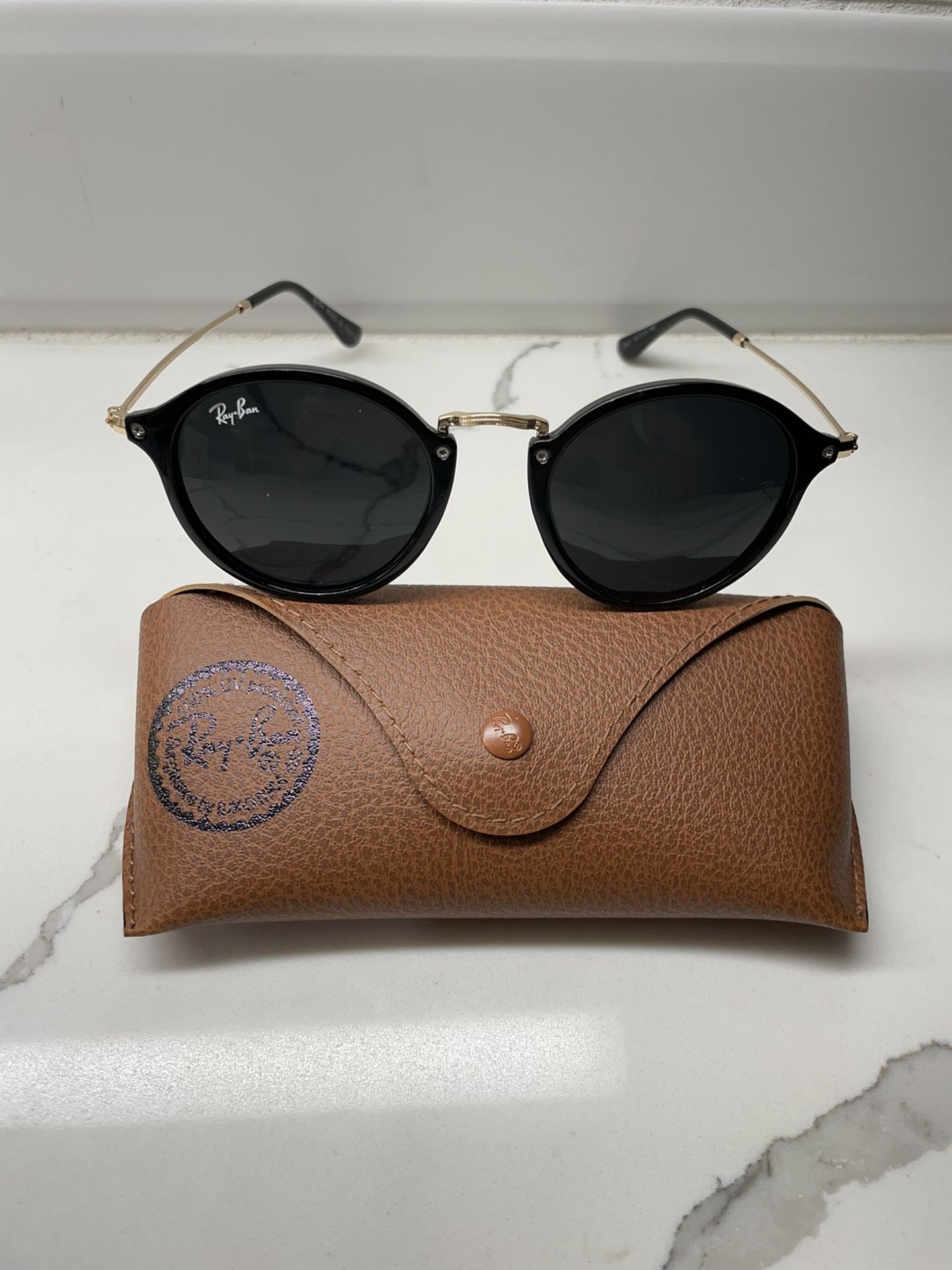 Rayban Round Sunglasses NEW