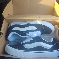 Vans knu skool
