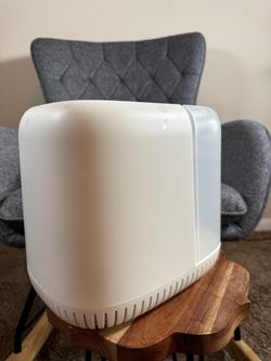 Canopy Bedside Humidifier + 2 New Filters – Works Perfectly