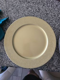 Charger plates Gold and Silver