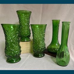 Antique Hoosier Emerald Green Glass Vase Set (5 Pieces)