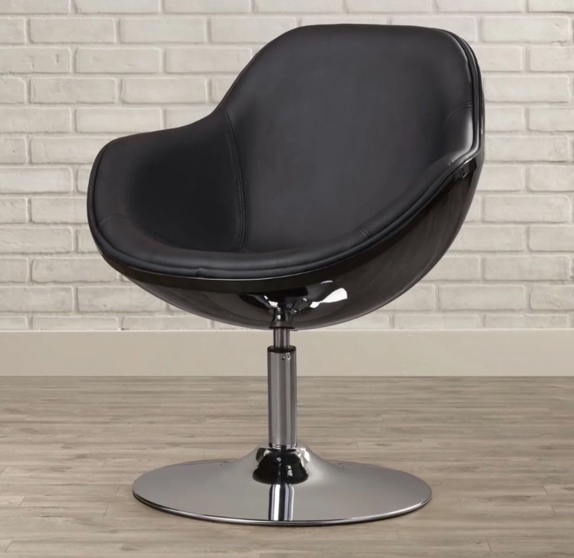 Arm chair