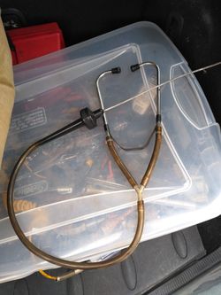 Tool to hear down in ur car