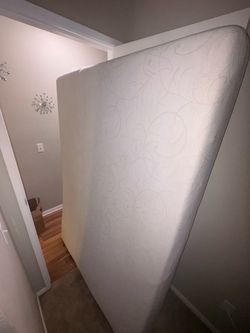 Queen Memory Foam mattress