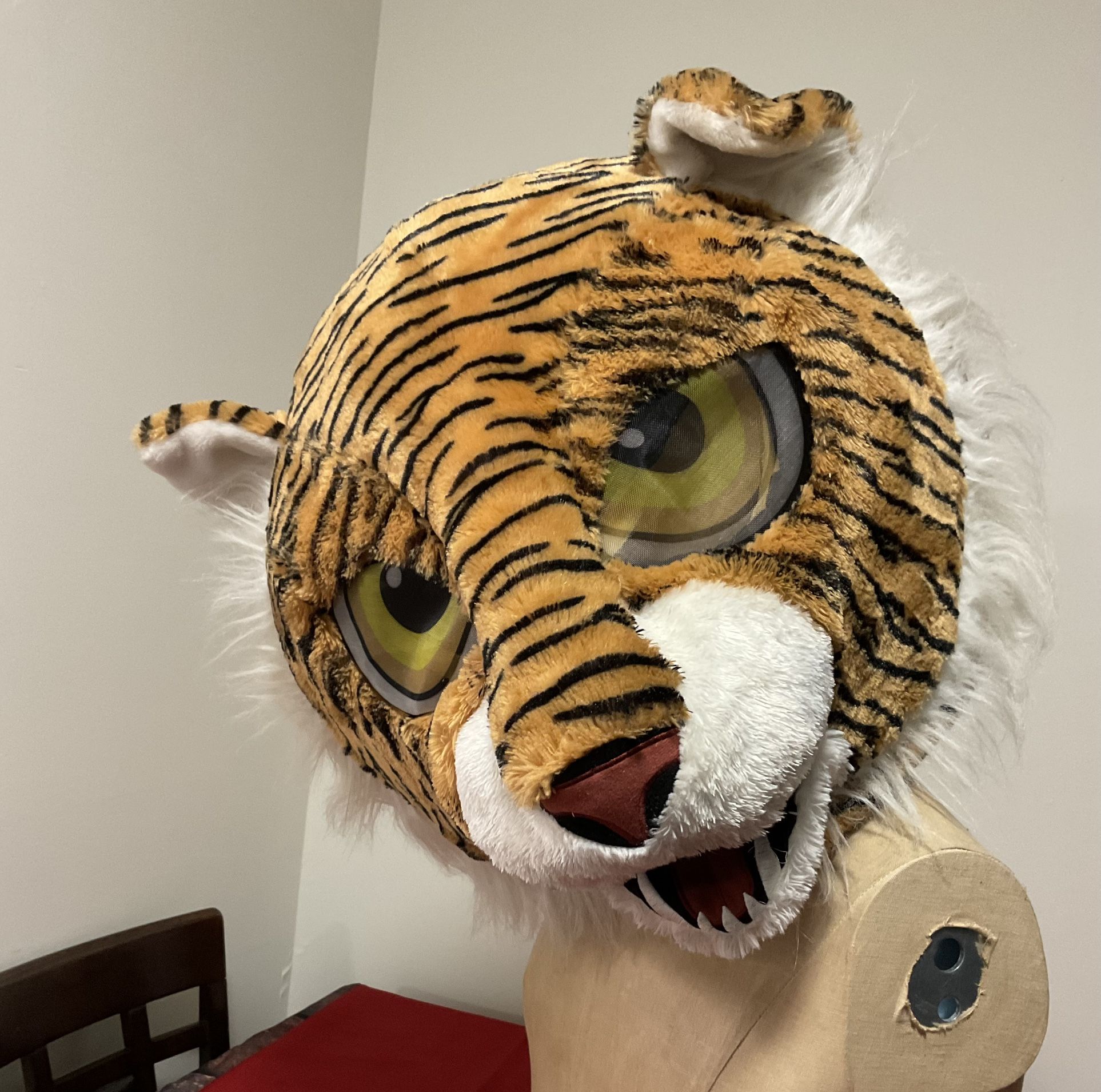 Dan Dee Big Greeter Heads Tiger Plush