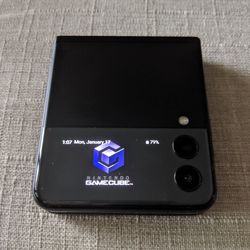 Samsung Galaxy Z Flip3