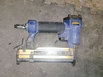 Pneumatic stapler $25
