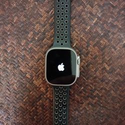 Apple Watch Ultra 49mm With Titanium Body