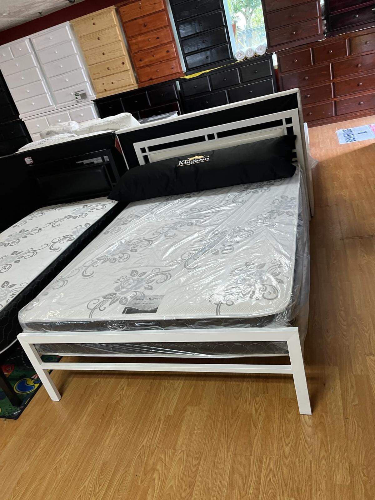 New Full Size Metal Bed Twin 