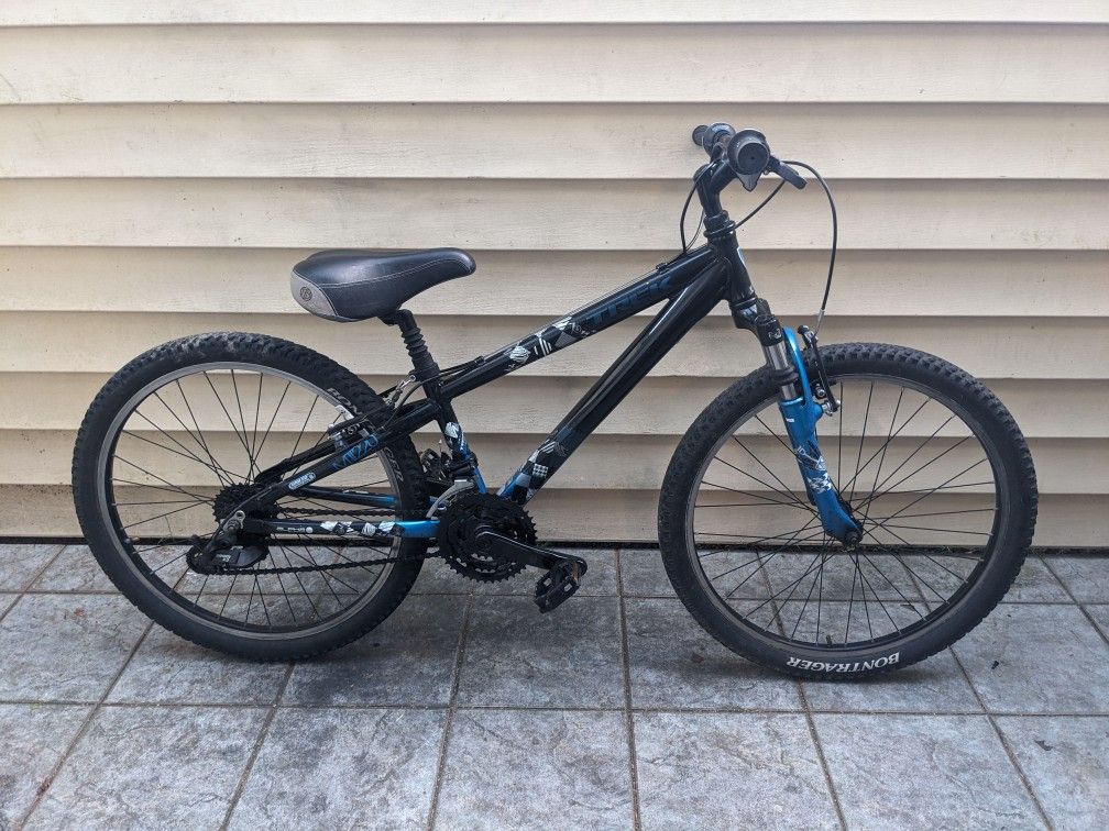 Trek 24" 21-Speed Hybrid Mountain / Road Bike - Light 12" Aluminum Frame - Front Shocks - TUNED - Comfort Seat (MSRP $320)