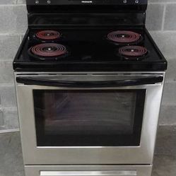 Frigidaire 30" Electric Range / Stove W/ Coil Cooktop 240V - Stainless Steel - FFEF3016VSC